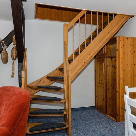 3-Raum Ferienwohnung für 6 Personen auf Rügen Schaprode Exterior foto