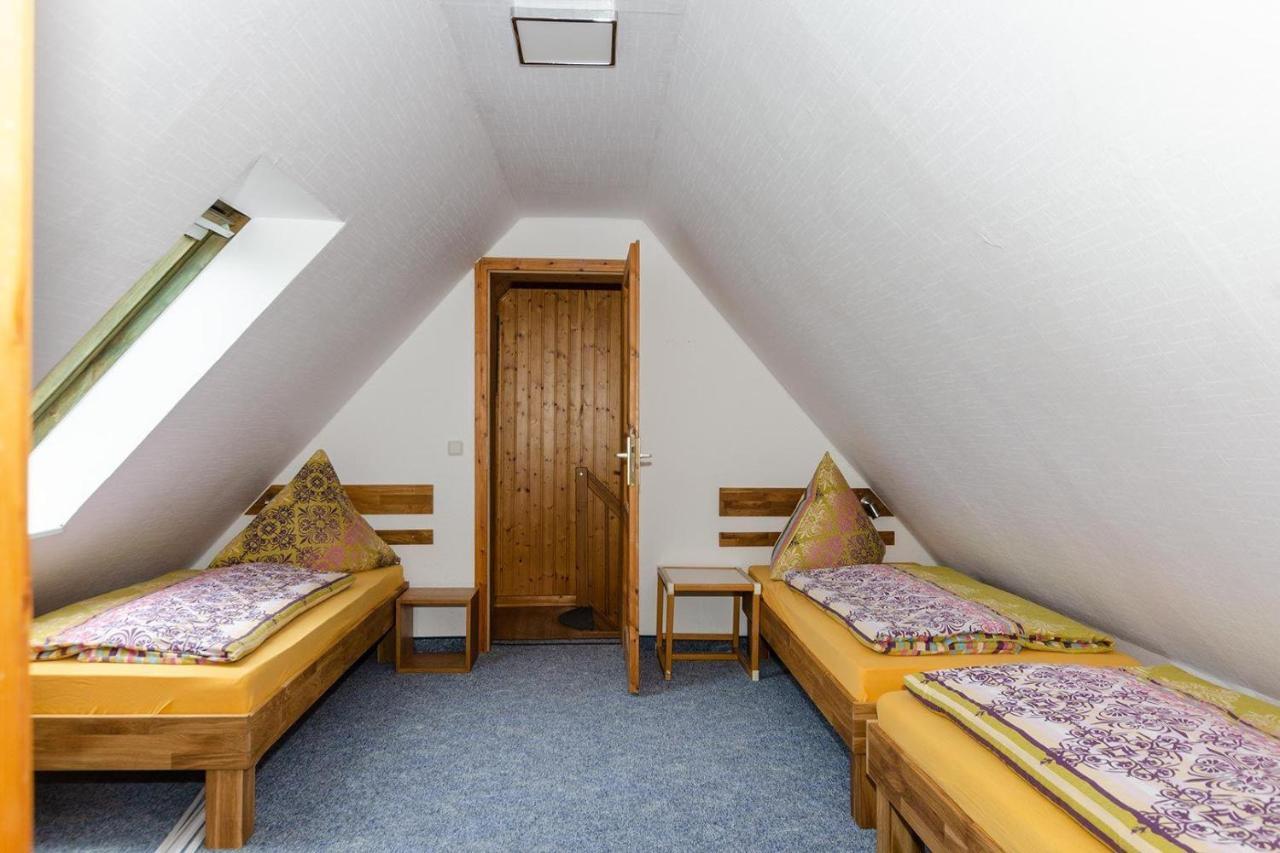 3-Raum Ferienwohnung für 6 Personen auf Rügen Schaprode Exterior foto