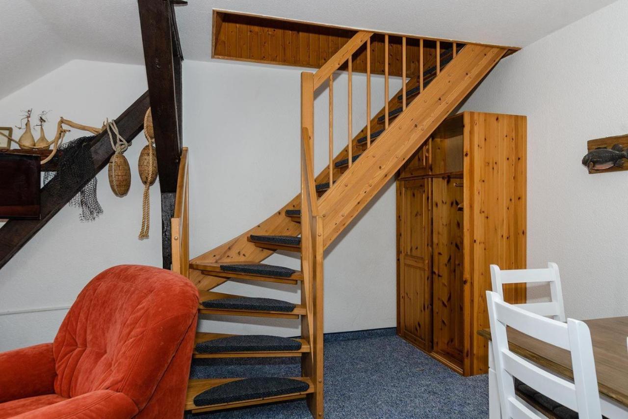 3-Raum Ferienwohnung für 6 Personen auf Rügen Schaprode Exterior foto
